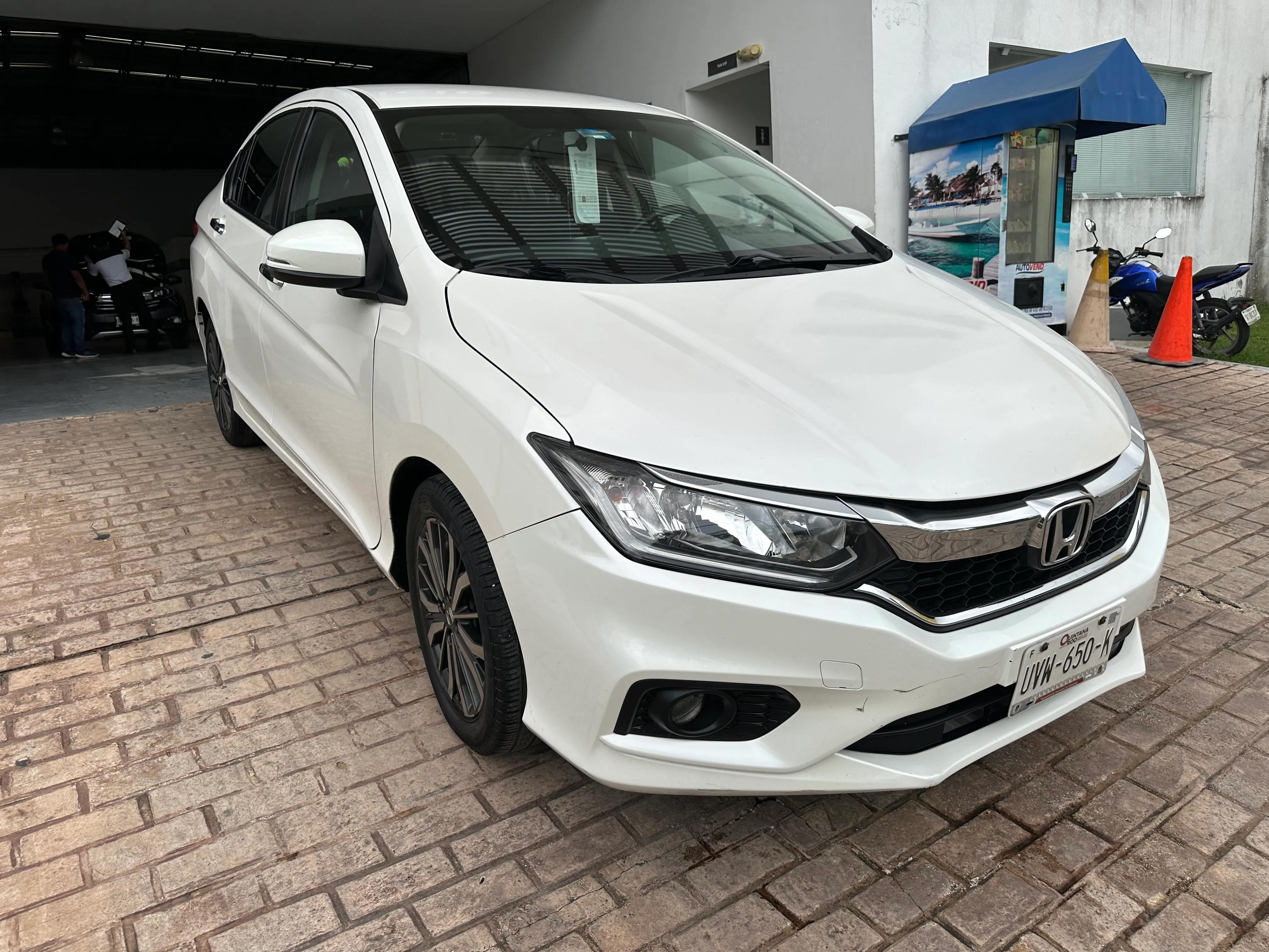 Honda City EX CVT - Cancún