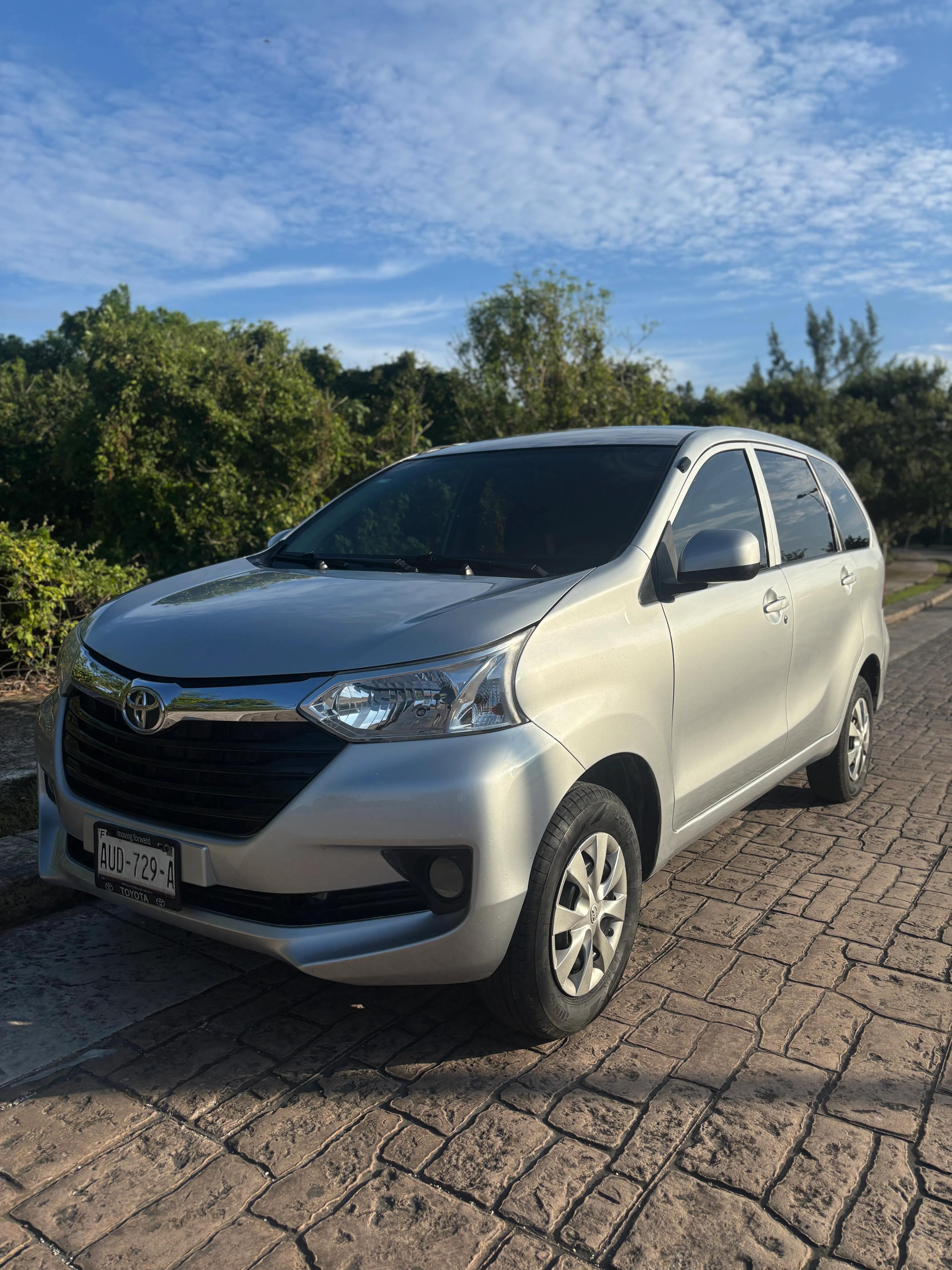 Toyota Avanza - Cancún